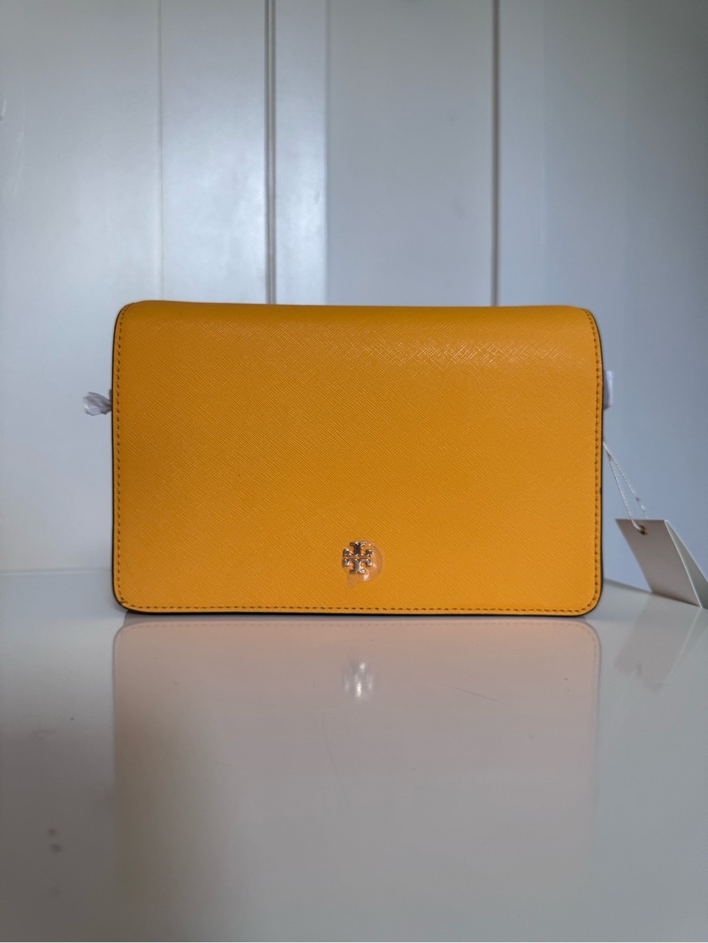 TORY BURCH EMERSON COMBO
CROSS-BODY - SOLAR YELLOW